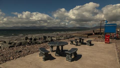 Rossbeigh seating area