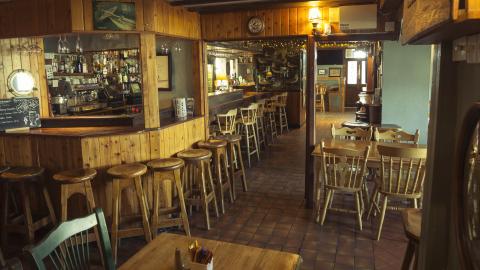 Spillane's Bar and Restaurant bar 