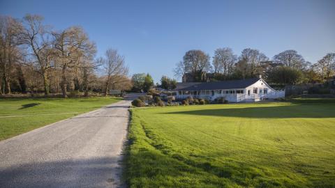 Kenmare Golf Club exterior