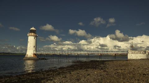 Tarbert Lighthouse Full View