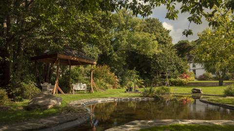 Glenbeigh Hotel Gardens 